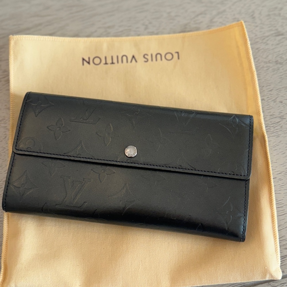 Louis Vuitton Mat Porte Feuille Sarah Long bifold wallet